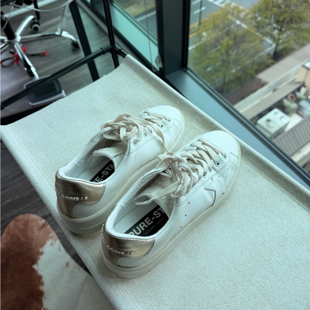 White and Gold Golden Goose - Picture 2 of 3